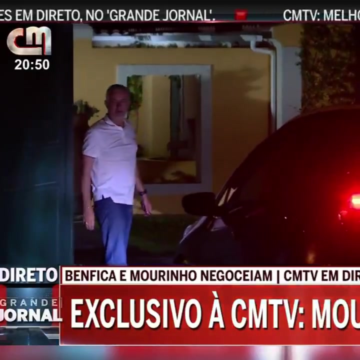 是他能做出的事??穆里尼奧向家門口的媒體揮手，讓他們回去睡覺