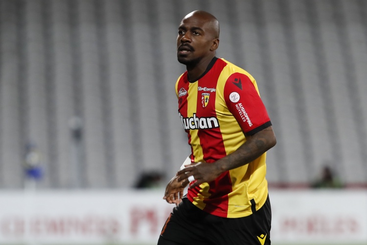 卡庫塔：球員個個都會凹人設令人反感，級別越低的球員越自私