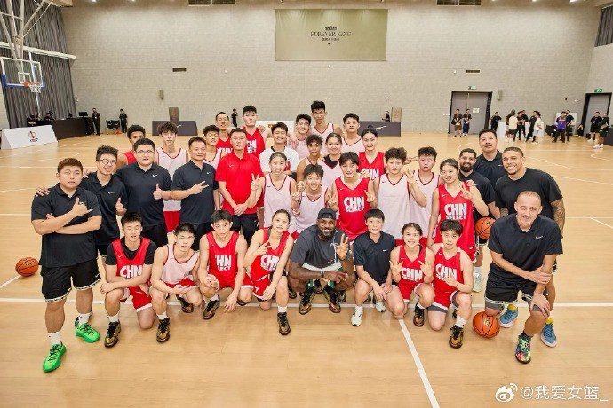 中國U16女籃今天飛往馬來西亞吉隆坡備戰(zhàn)亞洲杯 劉瑞、李安妮在列