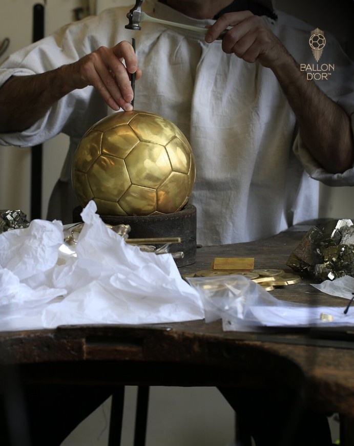 還剩兩天花落誰(shuí)家??金球獎(jiǎng)官方曬海報(bào)預(yù)熱頒獎(jiǎng)儀式