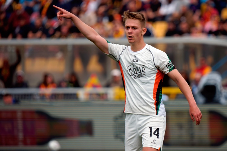 威尼斯總監(jiān)：米蘭在冬窗曾經(jīng)報價卡維利亞，但被我們拒絕了