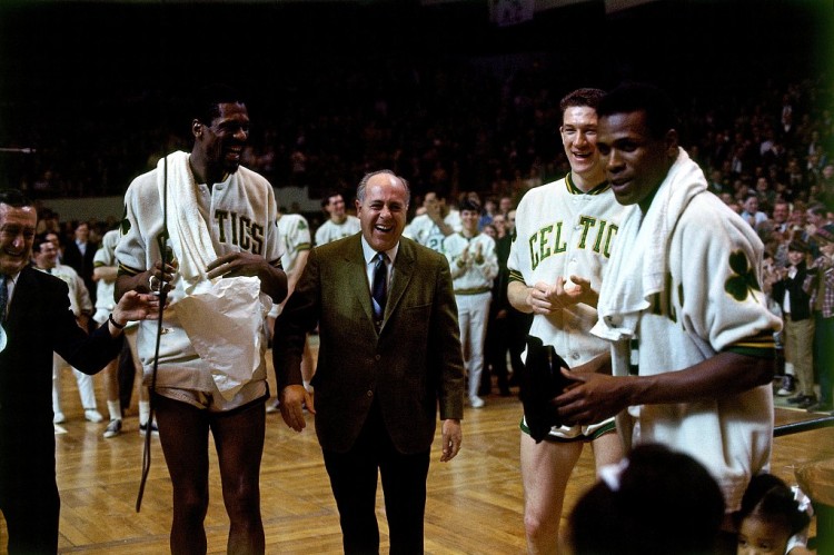 綠軍奠基人！綠軍在已故名帥紅衣主教奧爾巴赫生日之際表達(dá)懷念