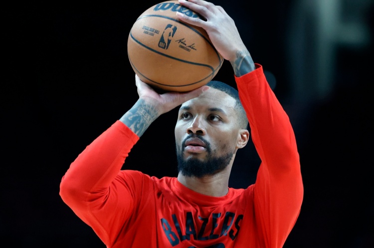 利拉德：新秀賽季就主動站出來投關鍵球 大學時經(jīng)常模擬絕殺球