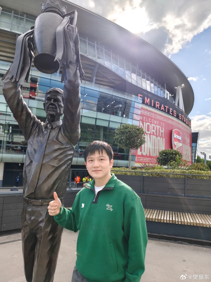 觀戰(zhàn)槍城大戰(zhàn)！樊振東：第一次置身其中，如此英超，怎能不愛