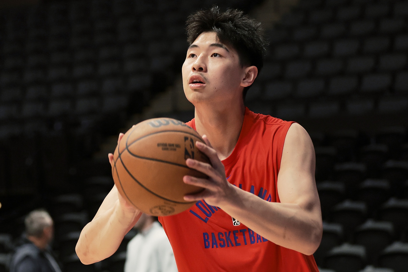 崔永熙：我適合快節(jié)奏體系 希望通過(guò)多樣化的技術(shù)和防守幫助球隊(duì)