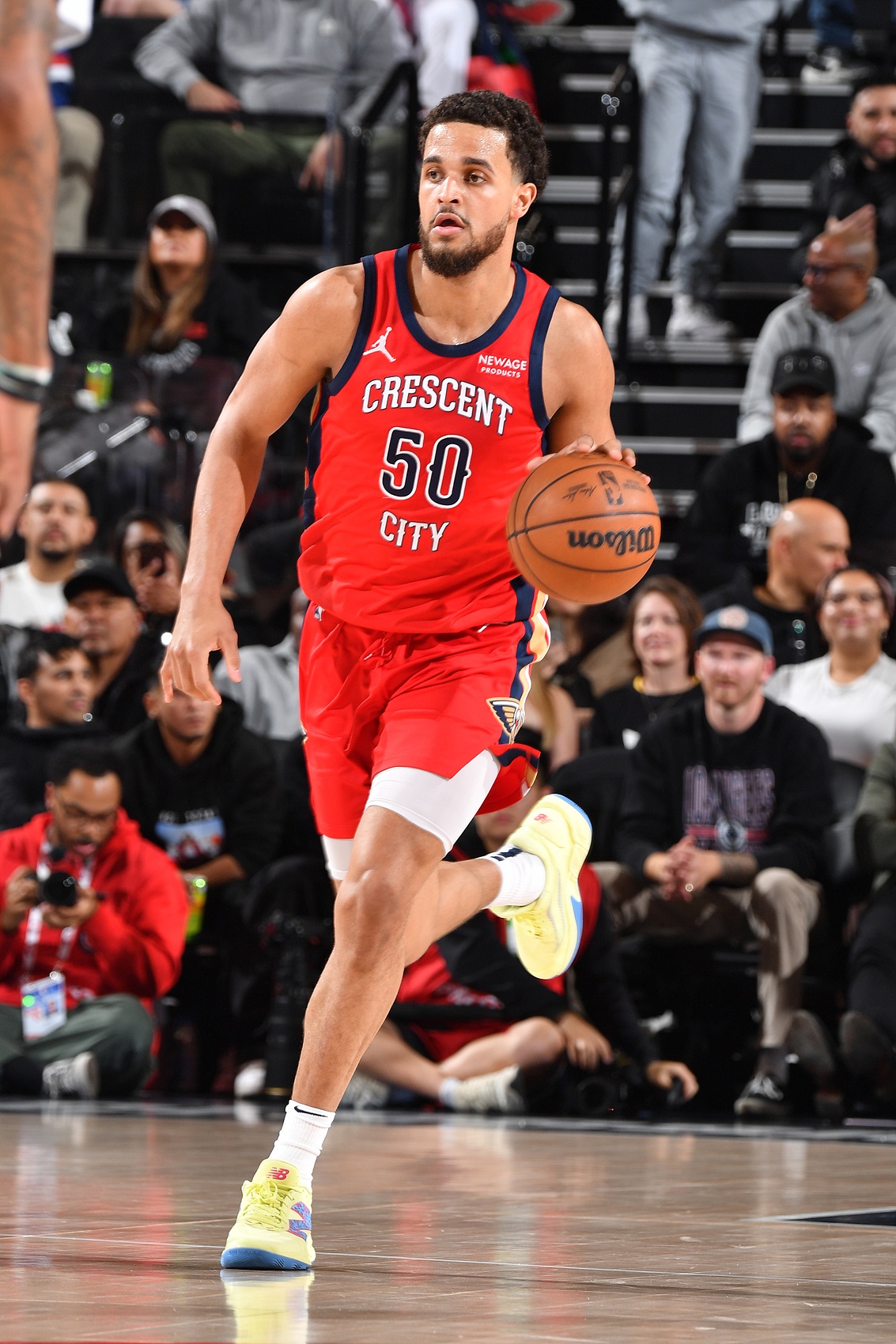 Stein：獨行俠將與前鵜鶘球員厄爾簽下一份合同 并將他帶入訓(xùn)練營