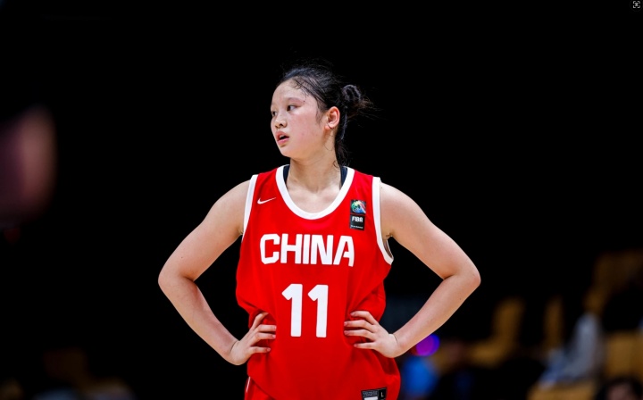 媒體人：中國(guó)U16女籃沒(méi)有找到很合適的后衛(wèi) 只能拼防守抓反擊
