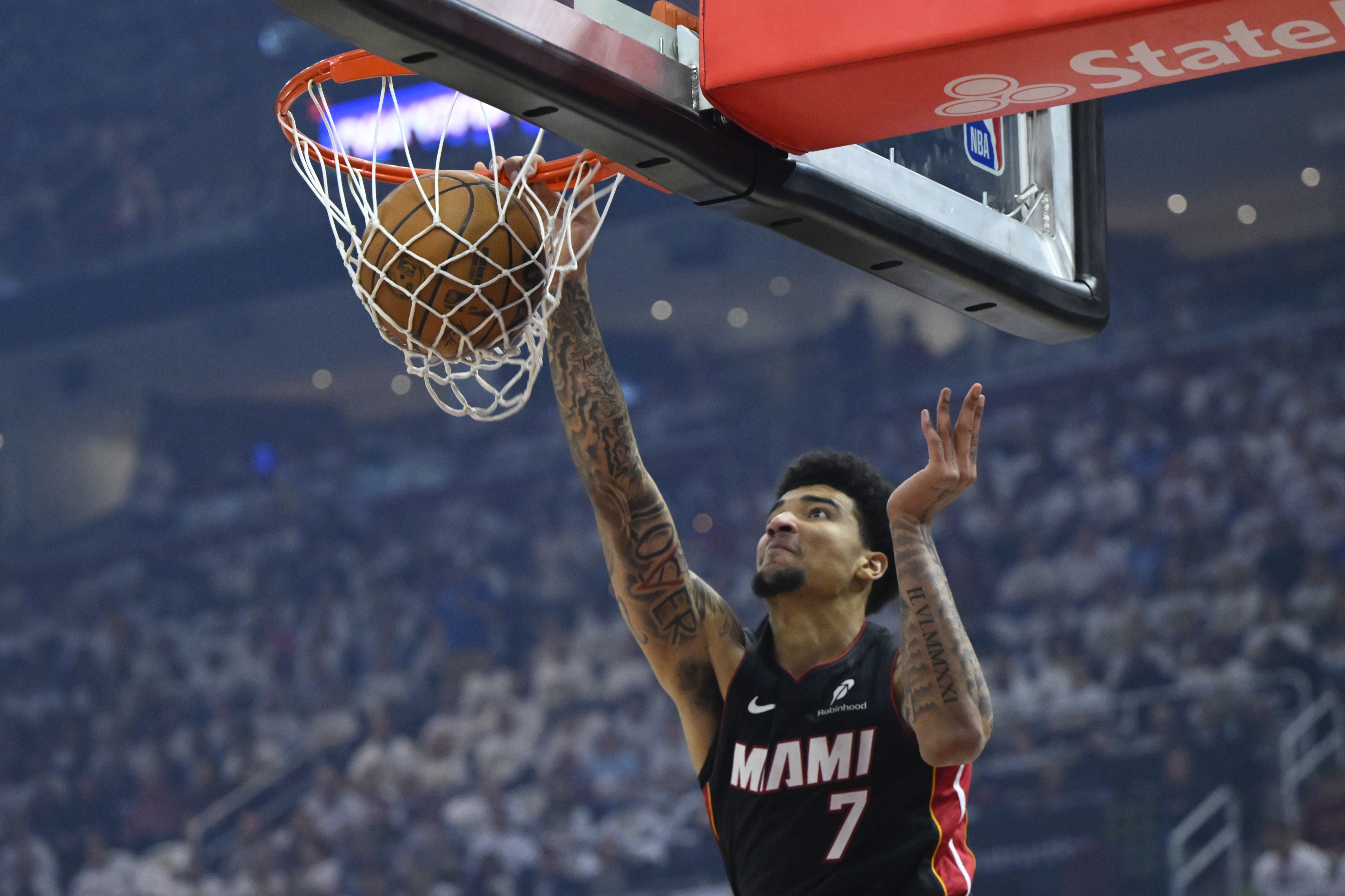 美記：熱火執(zhí)行了小海梅-哈克斯和韋爾26-27賽季的球隊(duì)選項(xiàng)