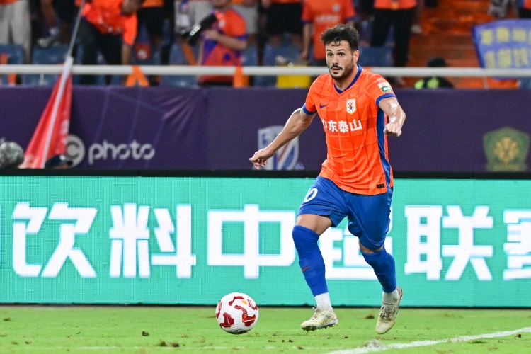 魯媒：泰山一直在推進(jìn)瓦科的續(xù)約，瓦科也有留隊(duì)的意愿