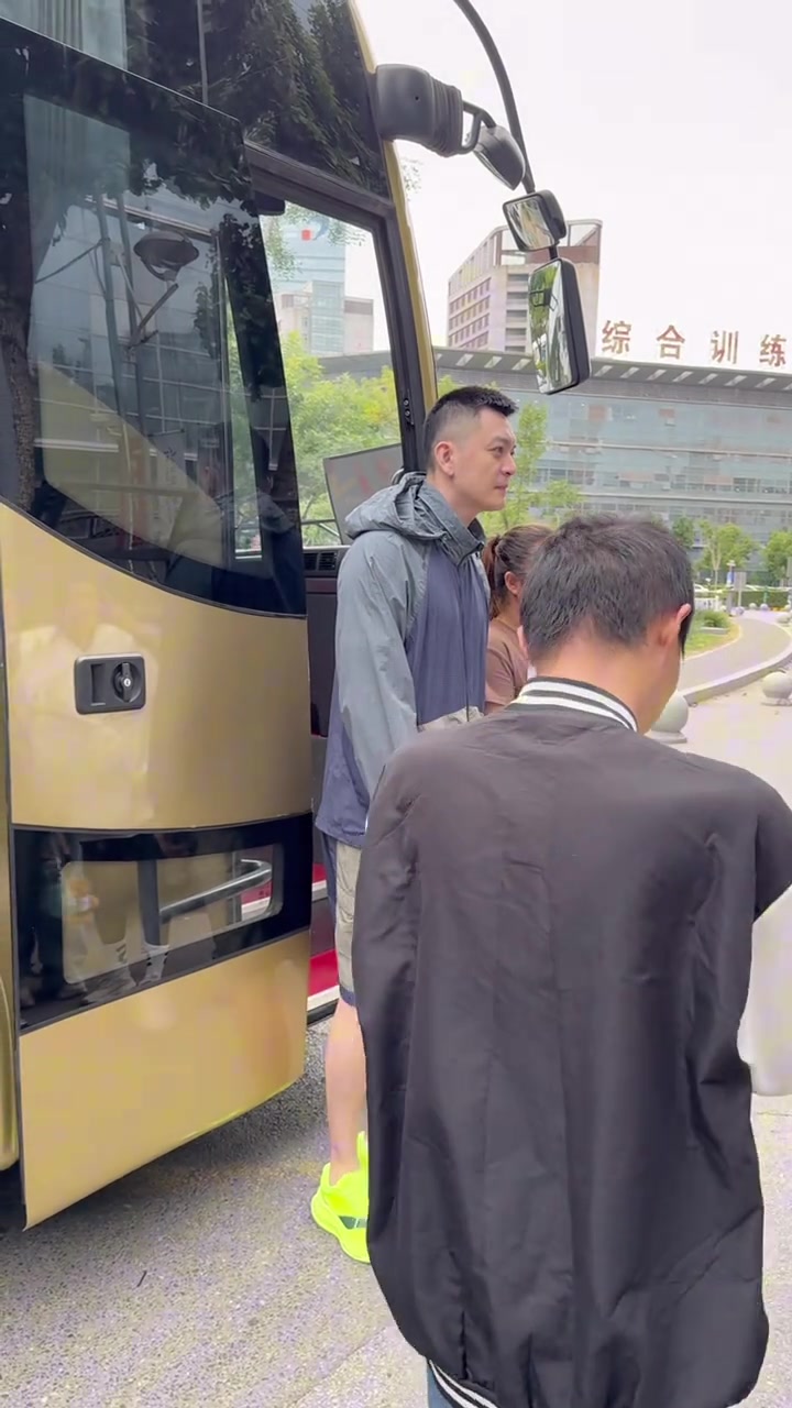 遼籃已前往鞍山開啟邀請賽之旅 讓我們一起期待精彩的比賽吧