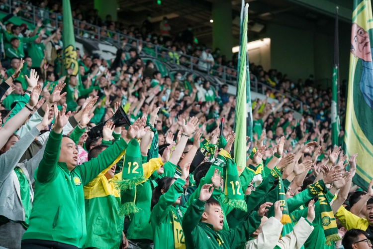 張辛昕談國(guó)安亞冠僅2萬(wàn)多球迷到場(chǎng)：和成績(jī)、周中、套票有關(guān)