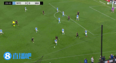 差點(diǎn)一條龍！紐約城前鋒連過邁阿密國際后防兩人，打門擊中立柱！