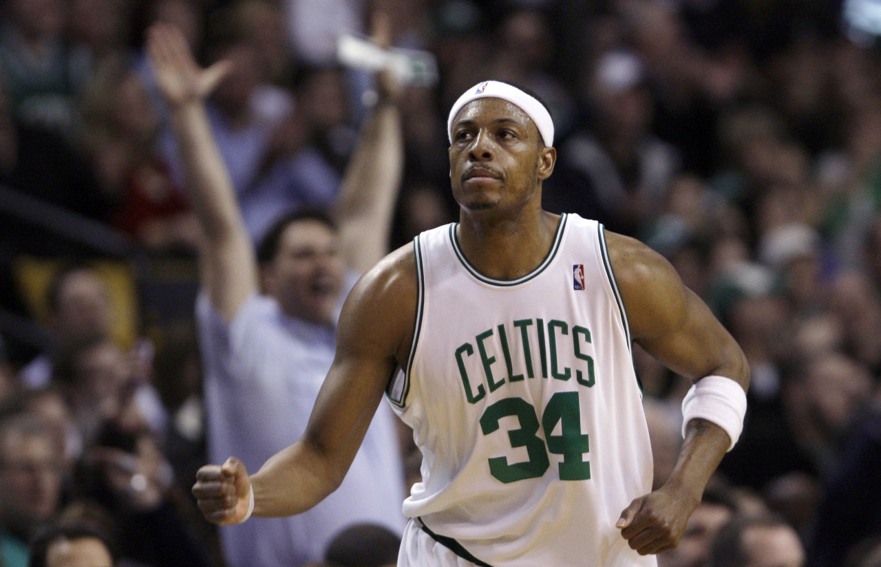 命硬！25年前的今天：皮爾斯被人連捅11刀 隨后的賽季打滿82場