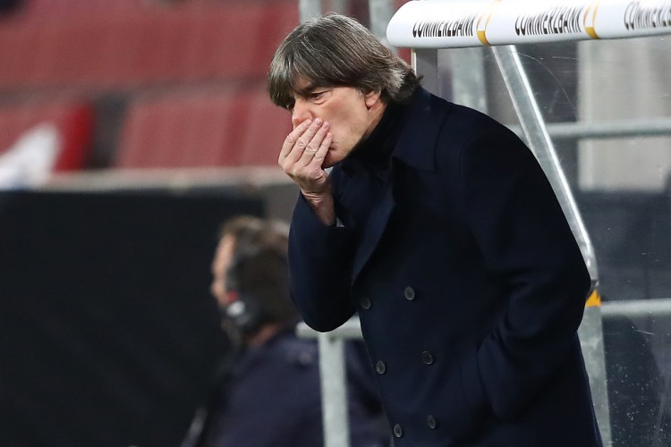 誰是未來德國一門？勒夫：諾伊爾曾超越所有人，但阿圖伯魯有潛力