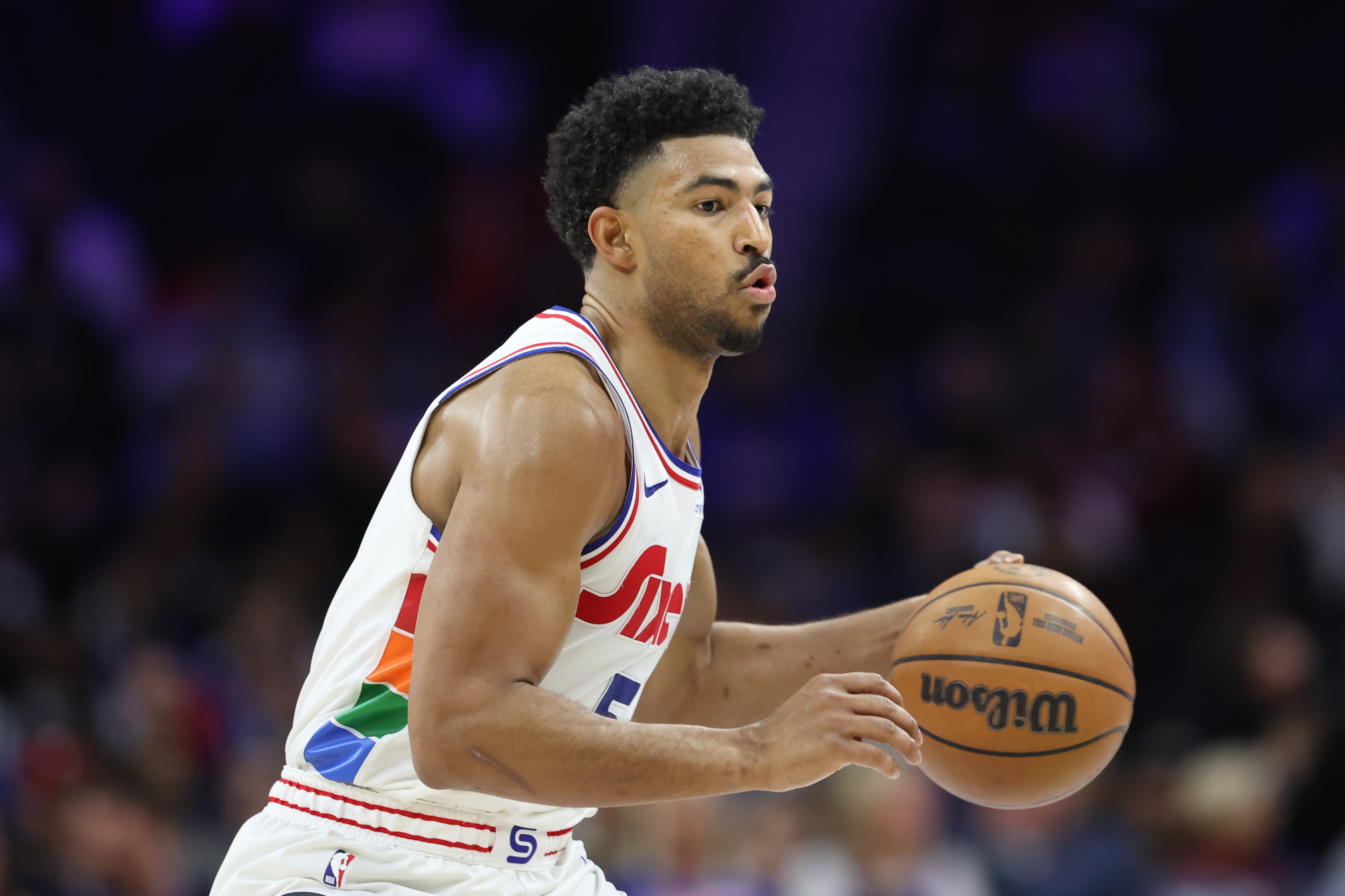 隊記：為與球隊敲定合同 格萊姆斯團隊提議延長資質(zhì)報價截止日期