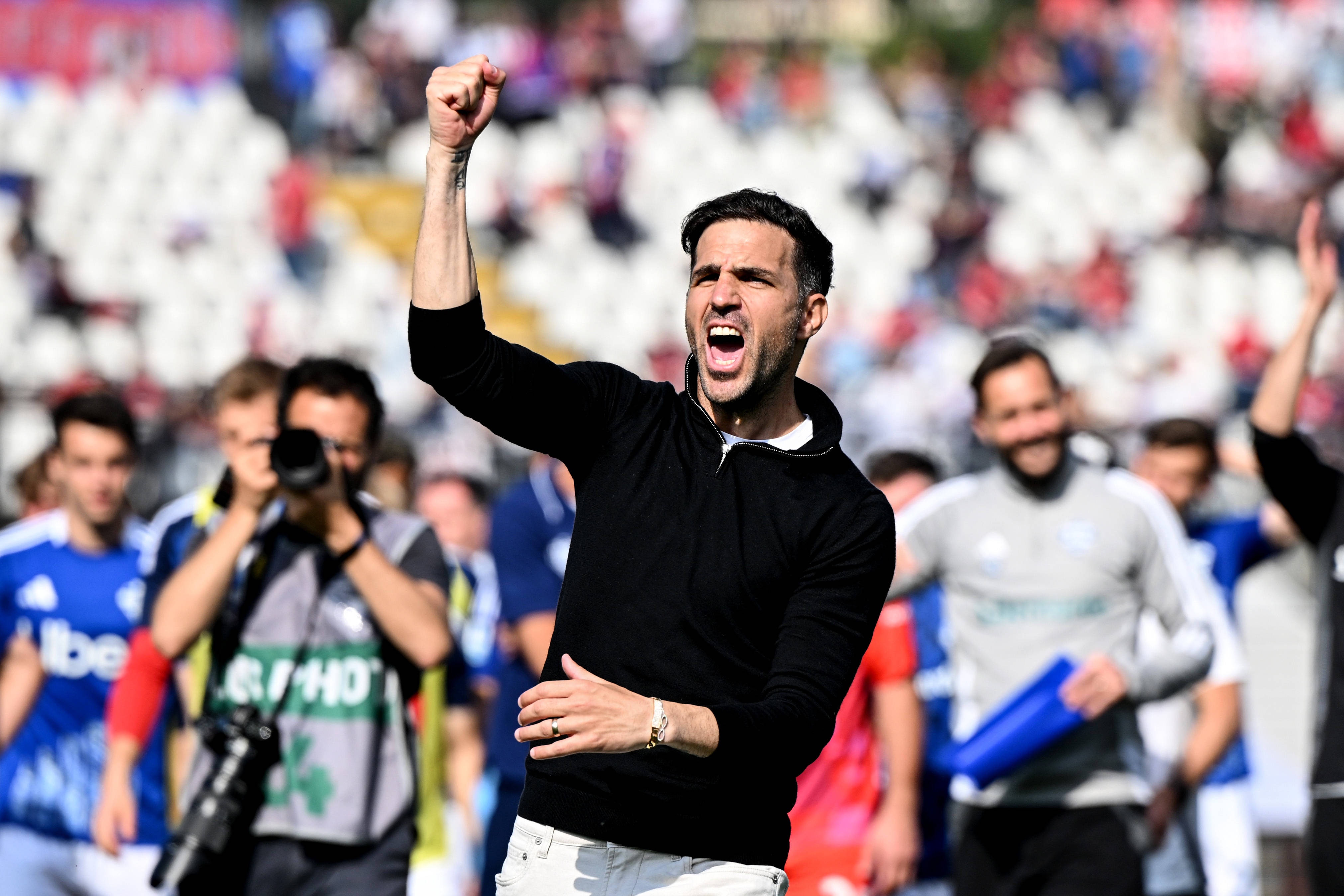 科莫總監(jiān)：我們與法布雷加斯保持著非凡的關系，未擔心失去他