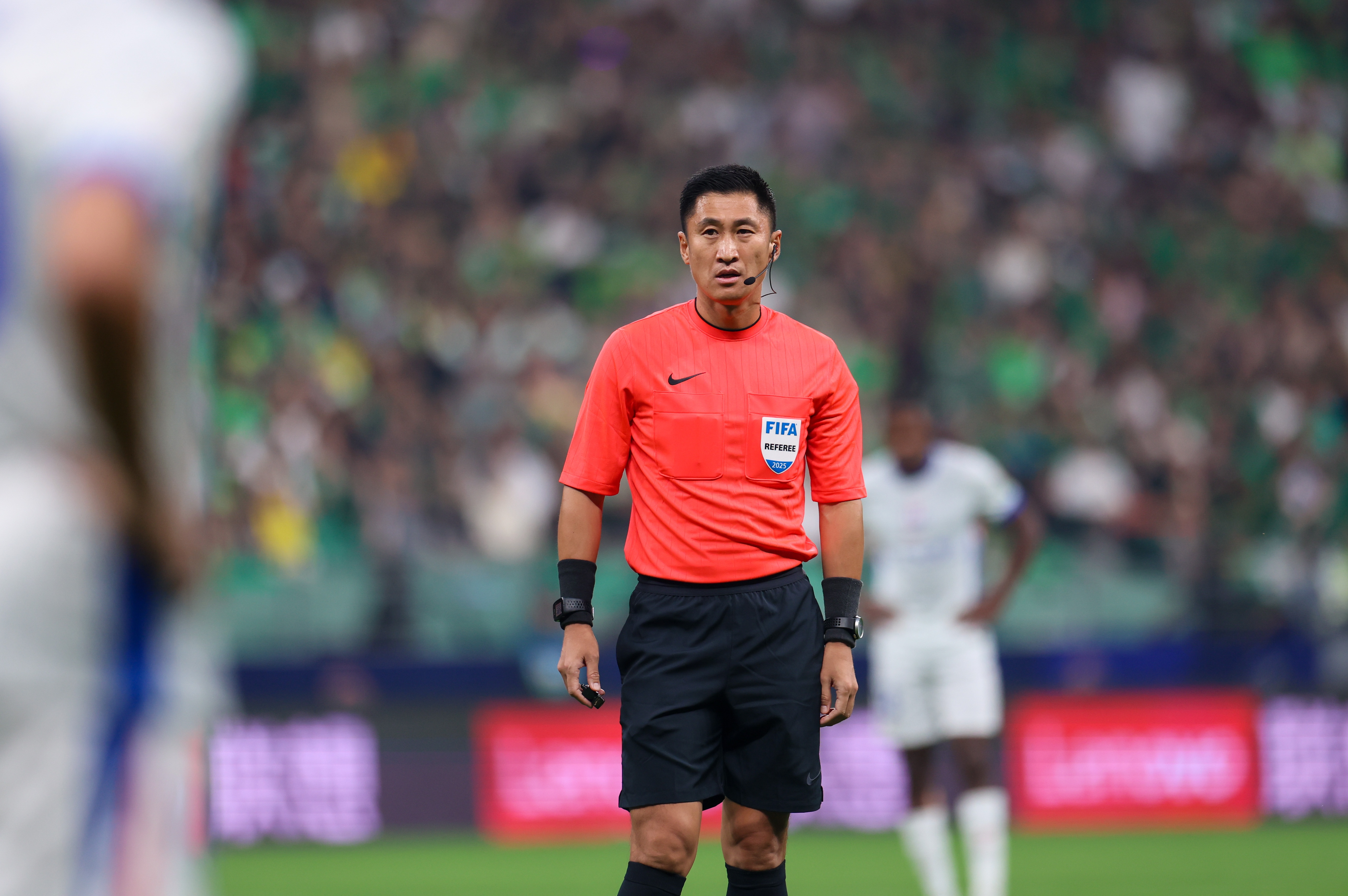 蒙超小組賽收官戰(zhàn)通遼VS赤峰 馬寧領(lǐng)銜亞洲天團執(zhí)裁本場比賽