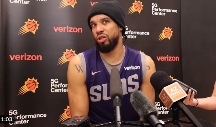 狄龍：我一被交易就立刻聯(lián)系了布克 當(dāng)初防守他可是巨大挑戰(zhàn)