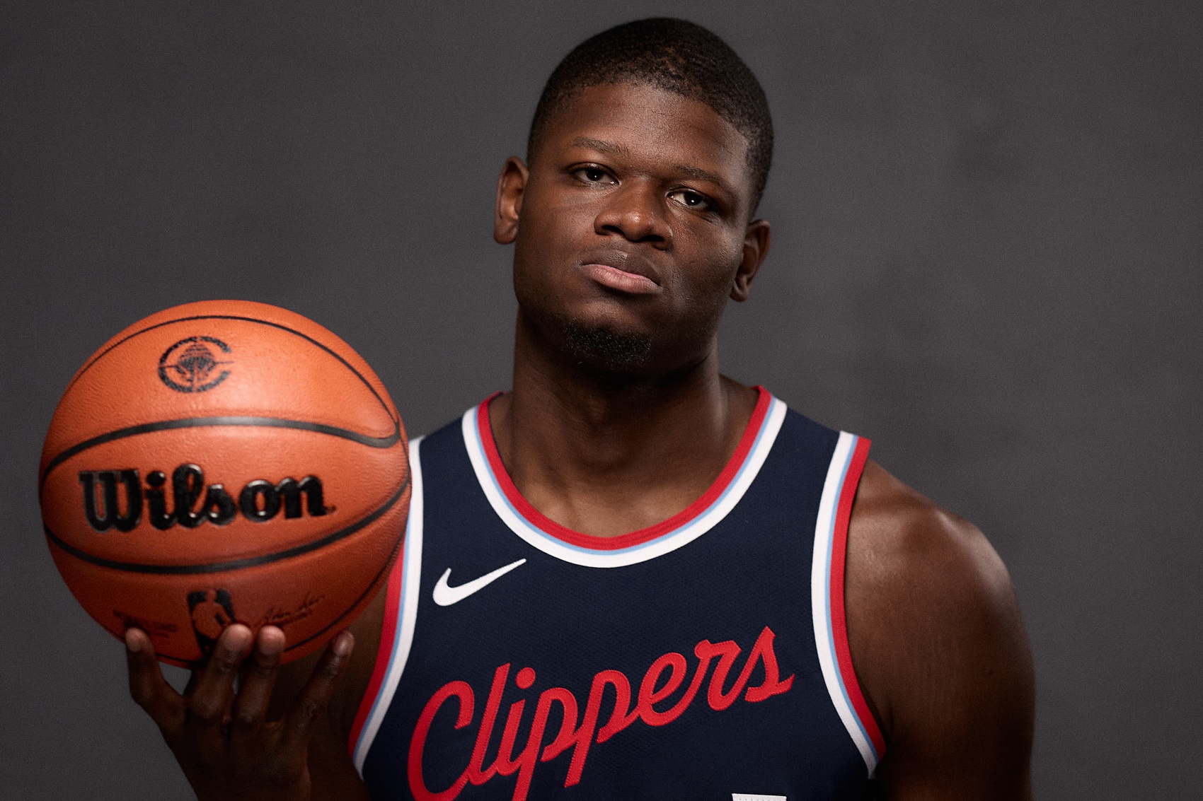 隊(duì)記：爵士通過發(fā)展聯(lián)盟下屬球隊(duì)與鵜鶘下屬球隊(duì)交易 獲得班巴