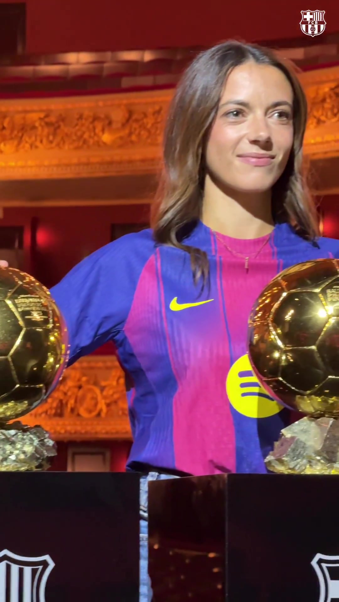 女足史上首人，邦馬蒂與三座金球獎同框