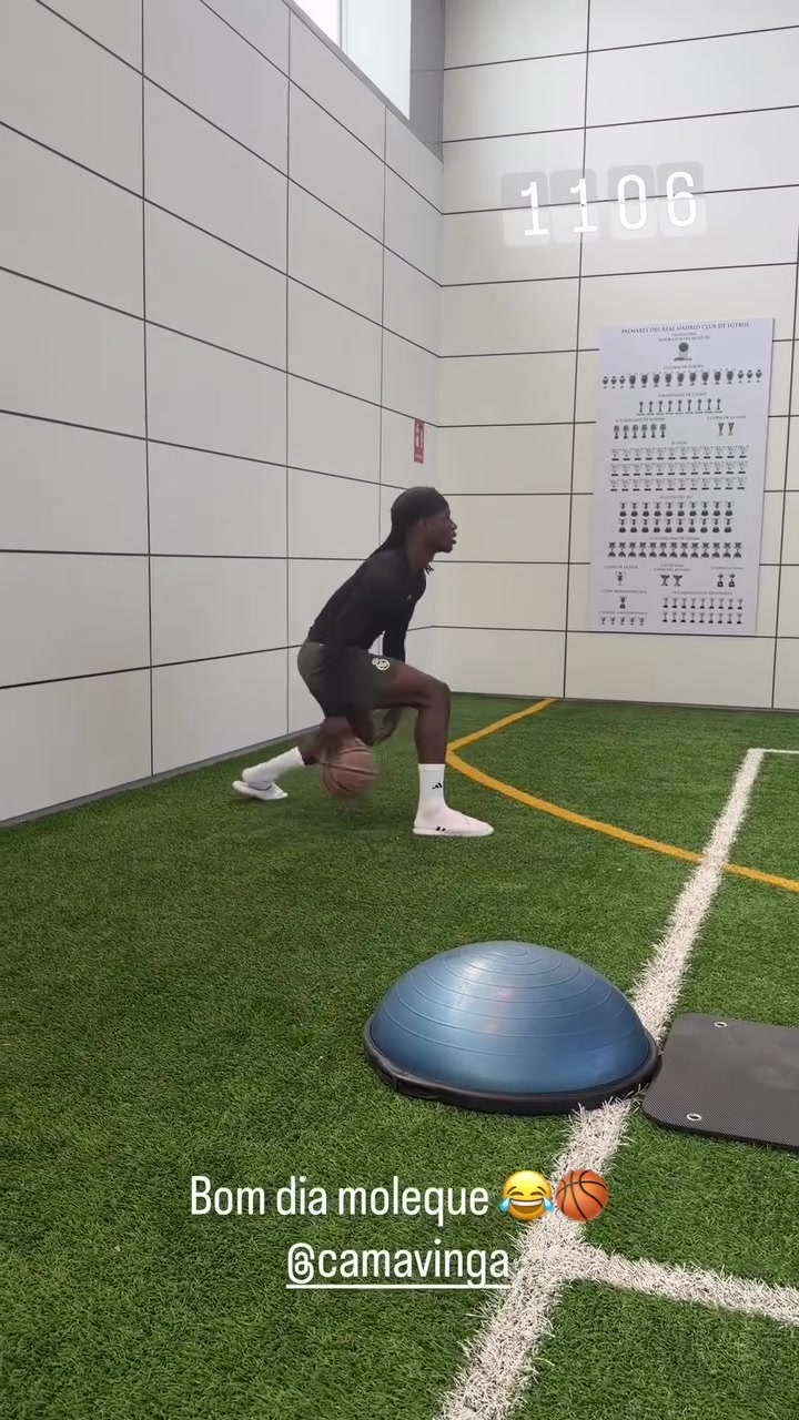 ??羅德里戈曬卡馬文加打籃球視頻，嫻熟胯下運球+遠投命中