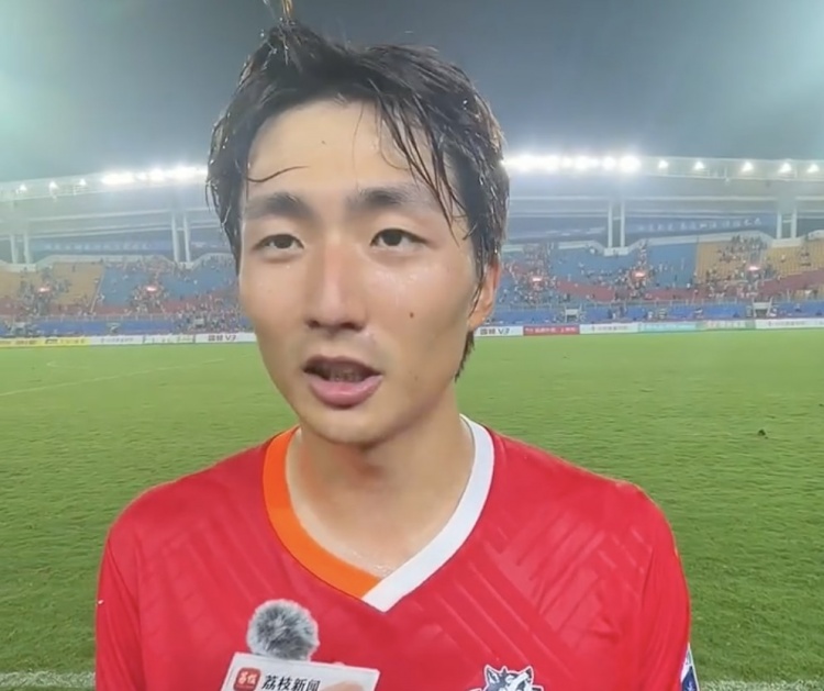 南通隊10勝2平位列蘇超常規(guī)賽第一，隊長：我們的目標就是冠軍