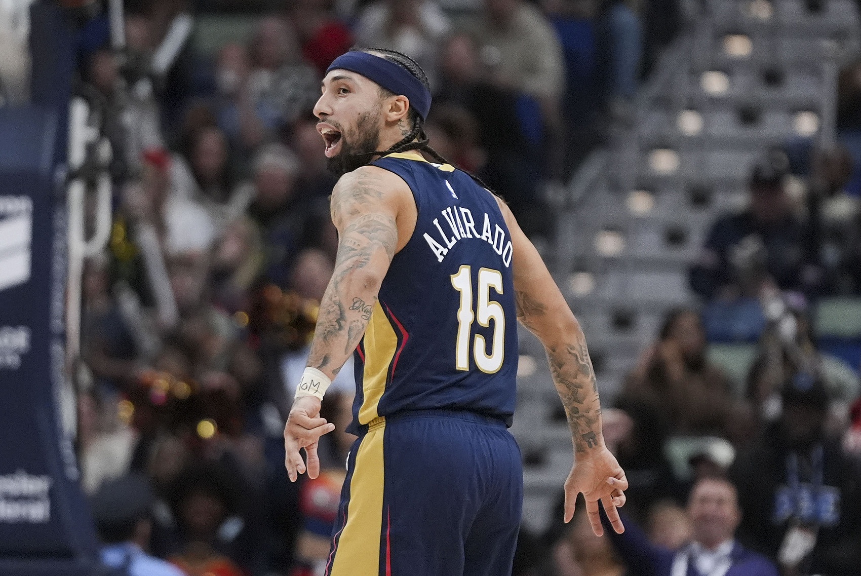 米西：訓(xùn)練營(yíng)至今噴垃圾話最兇的是阿爾瓦拉多 他就沒(méi)停過(guò)