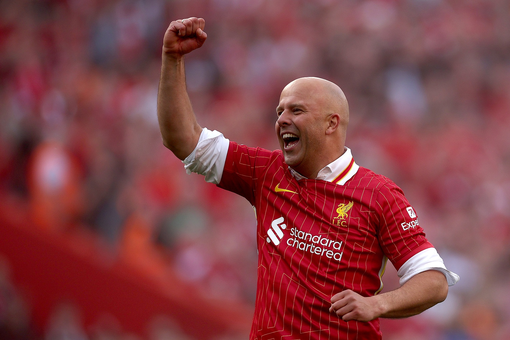 連續(xù)十場不?。±锲肿罱?0場英超客場對水晶宮，9勝1平