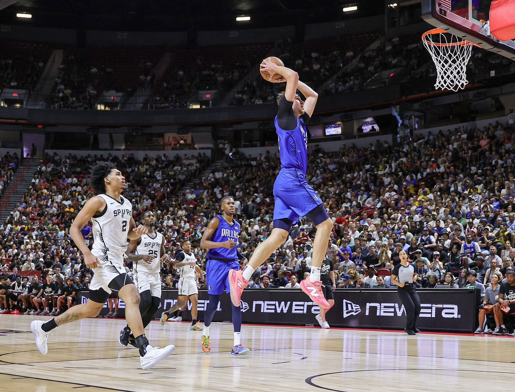 獨(dú)行俠訓(xùn)練營(yíng)名單出爐：弗拉格歐文濃眉克萊在列 一共22人