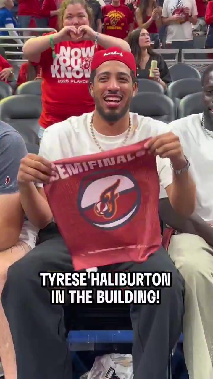 支持印城球隊(duì)！哈利伯頓現(xiàn)場(chǎng)觀戰(zhàn)WNBA半決賽狂熱vs王牌