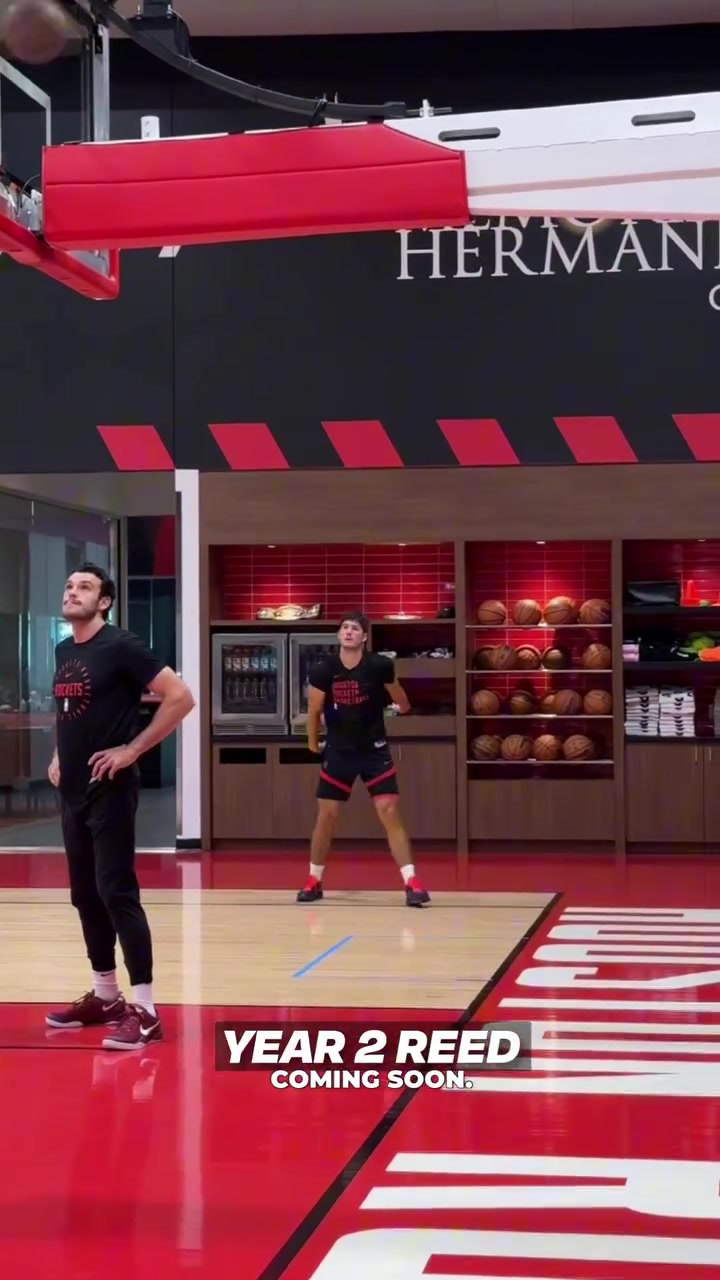 新賽季火箭主控？火箭官方曬出謝潑德三分訓練 10次出手彈無虛發(fā)