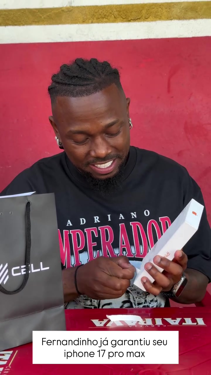 臉胖了一圈??32歲國足歸化費(fèi)南多曬視頻，拿下iPhone17 promax