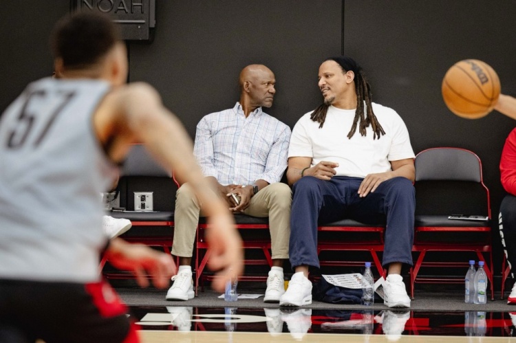 開(kāi)拓者官宣人事變動(dòng)！球隊(duì)舊將布萊恩-格蘭特&特里-波特球隊(duì)任職