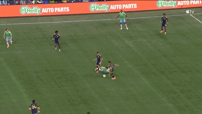 3分鐘3球！穆勒送助攻溫哥華先下一城，隨后西雅圖1分鐘2球反超