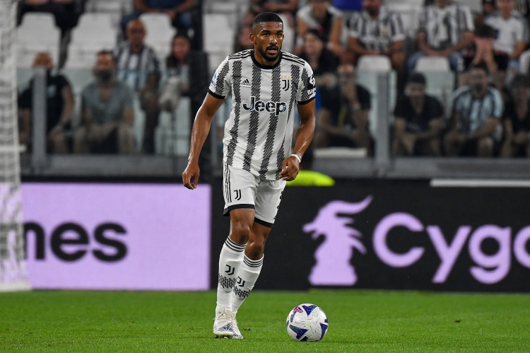 意媒：布雷默傷勢(shì)不嚴(yán)重但可能缺席對(duì)陣黃潛的歐冠，踢米蘭時(shí)回歸