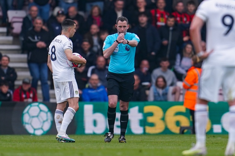 官方公布?xì)W冠國(guó)米vs布拉格斯拉維亞裁判組：英格蘭主裁卡瓦納執(zhí)法