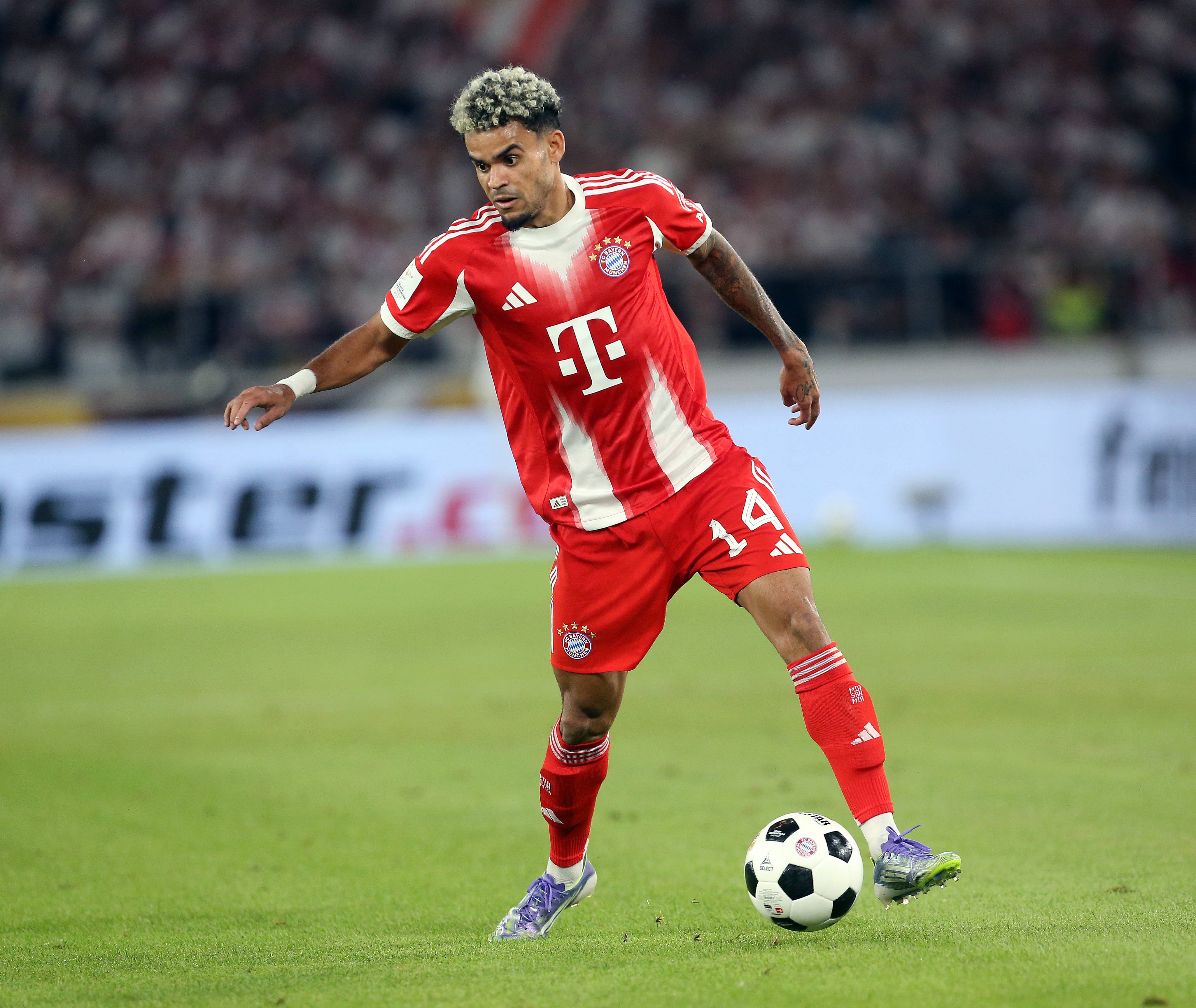 迪亞斯談進(jìn)球判給塔：他是有意識(shí)射門(mén)的，進(jìn)球應(yīng)該算在塔的頭上