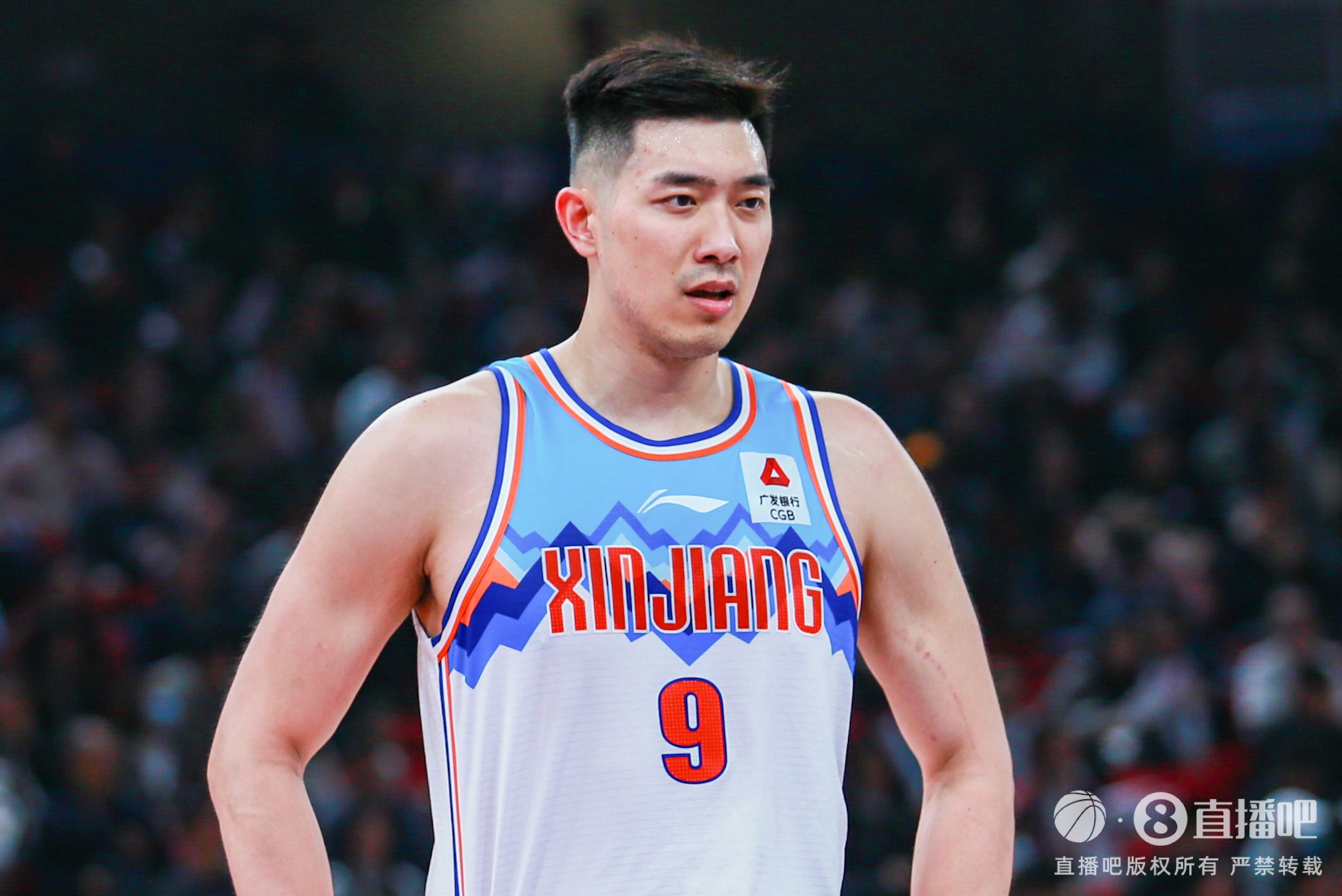 真摯的祝福！祝新疆男籃中鋒吳冠希31歲生日快樂(lè)??????