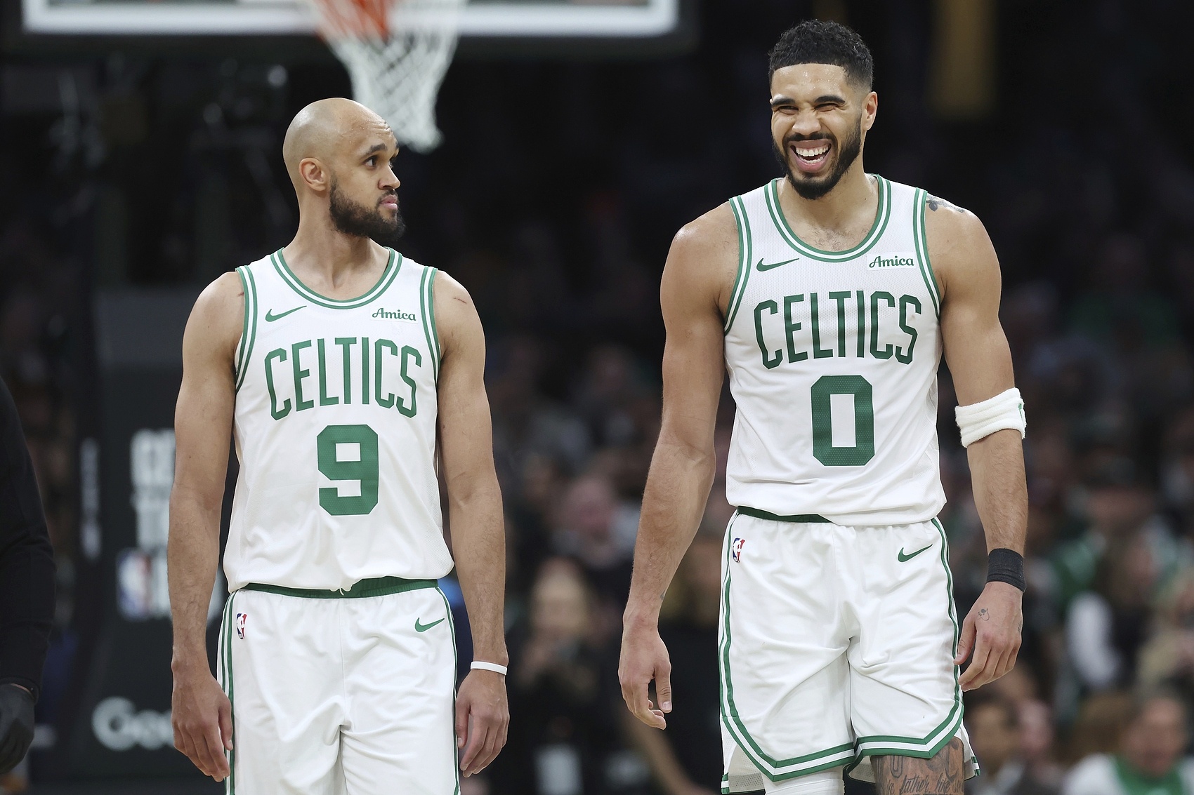 懷特談塔圖姆訓(xùn)練視頻：當(dāng)時(shí)我就在場 他看起來狀態(tài)很不錯(cuò)