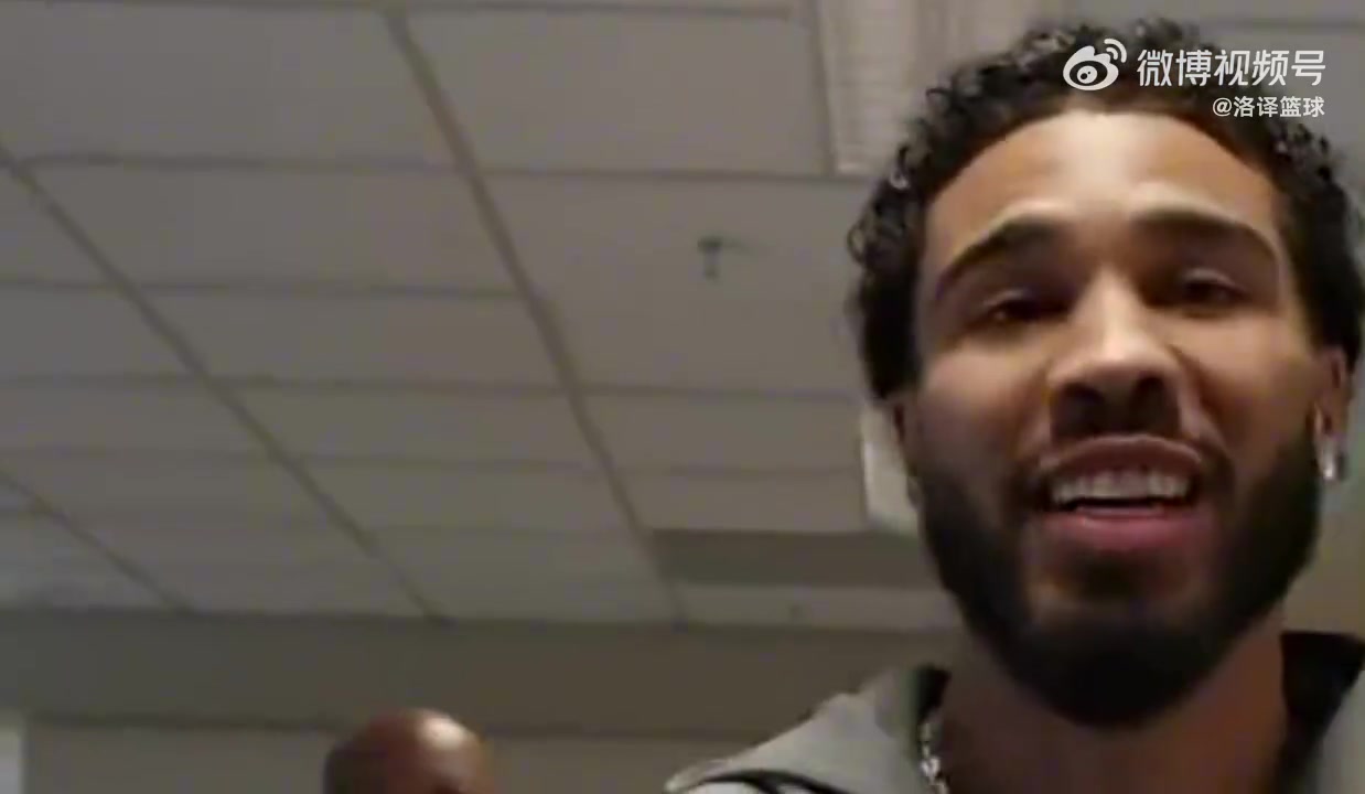 塔圖姆時(shí)隔四個(gè)月重返球場(chǎng)后抱怨：動(dòng)作生疏地像個(gè)混蛋