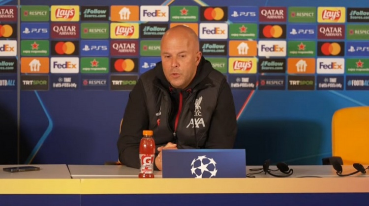 斯洛特：一開始就明確想要伊薩克和?；倏?我們能防守定位球