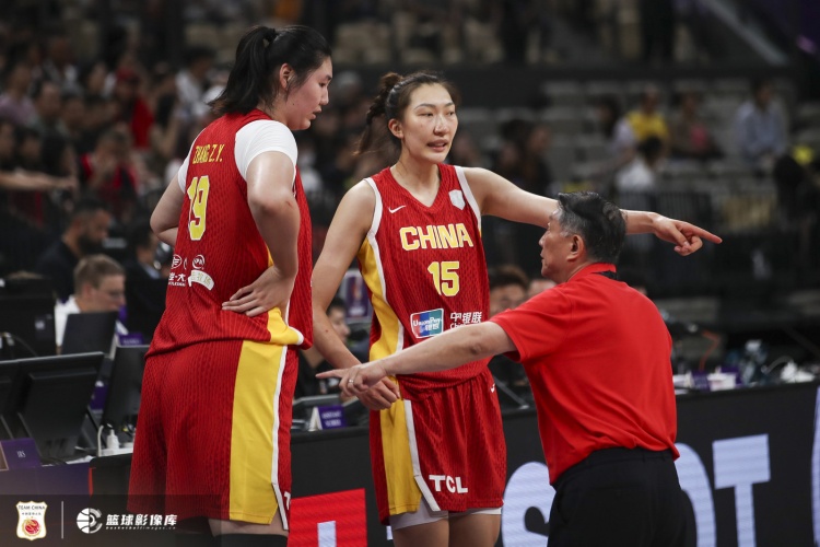 女籃夏訓(xùn)結(jié)束 中新體育：原計劃集訓(xùn)兩個月 因有全運會縮短到40天