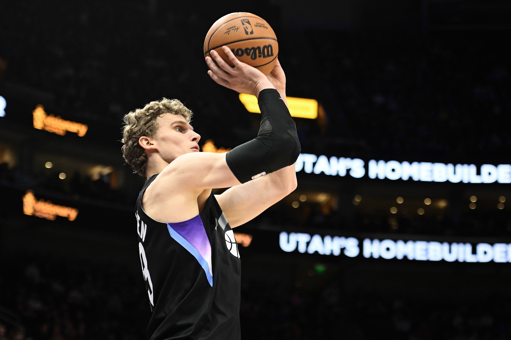 放走3個(gè)即戰(zhàn)力！爵士圍繞年輕人建隊(duì) 新賽季培養(yǎng)貝利沖10勝72負(fù)？