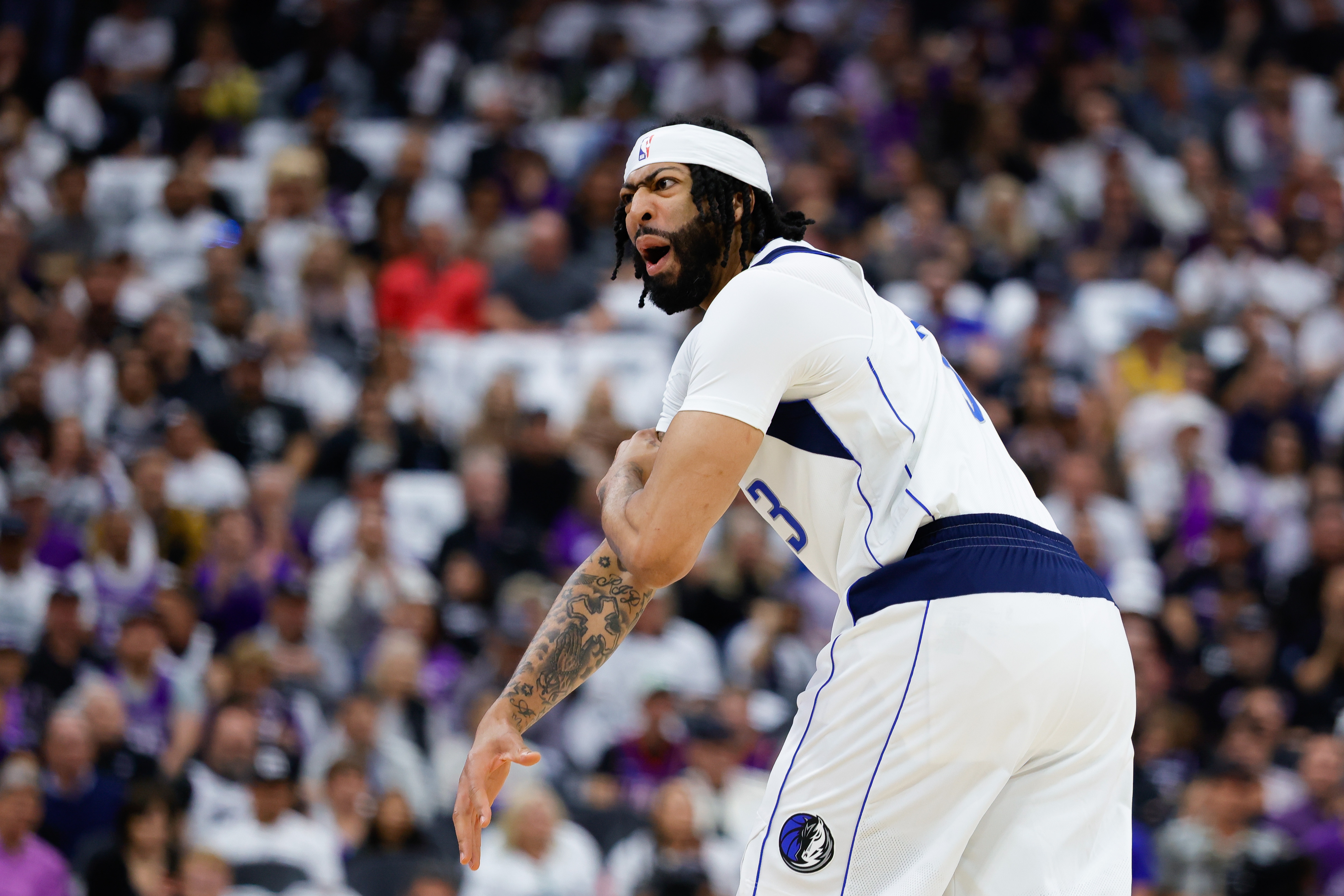 頂級(jí)防守！10-11賽季至今 濃眉防守終結(jié)數(shù)據(jù)全聯(lián)盟最高！