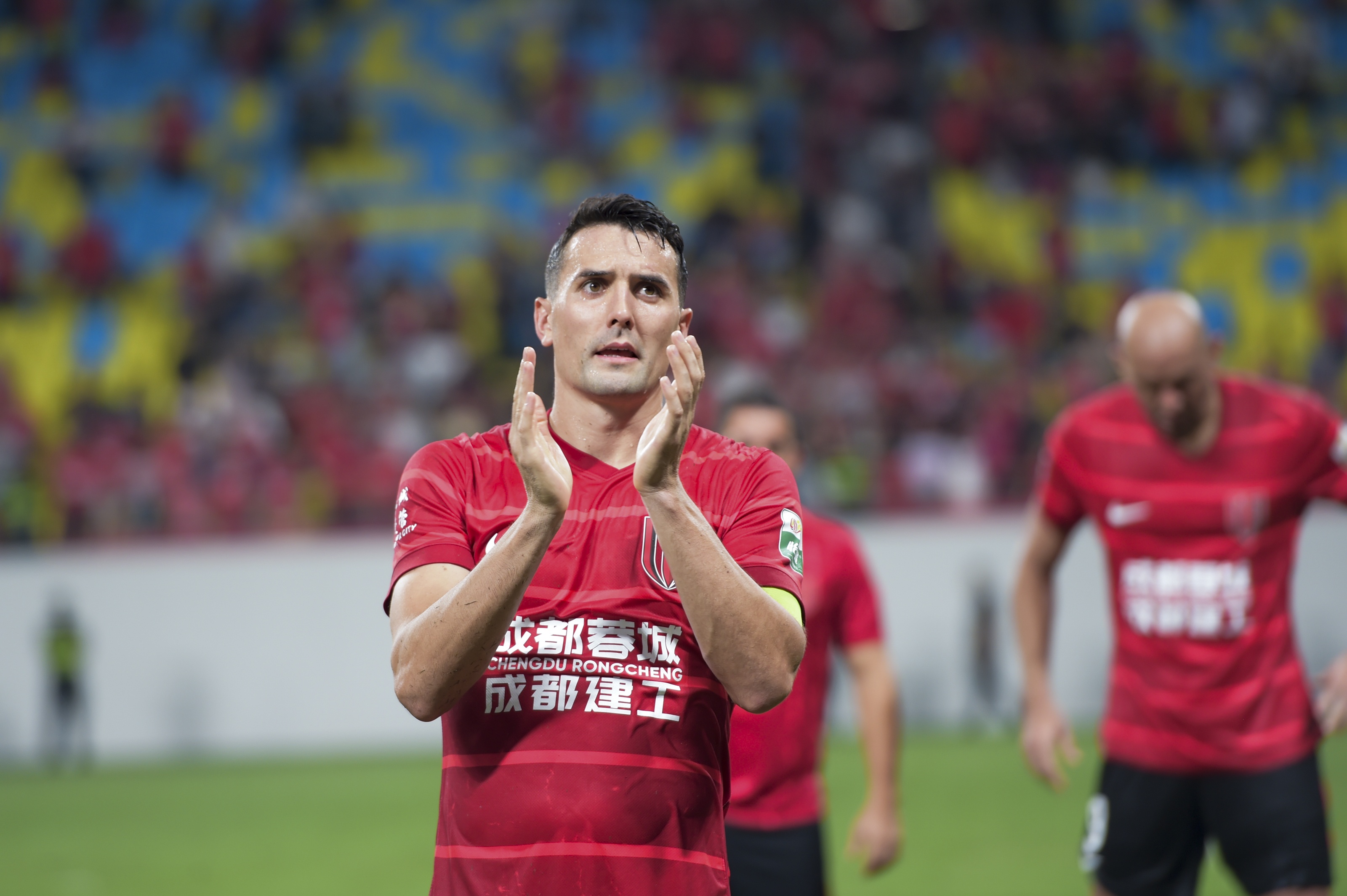 周定洋：很高興首個亞冠主場能拿到3分 我們在亞洲舞臺展現(xiàn)了自己