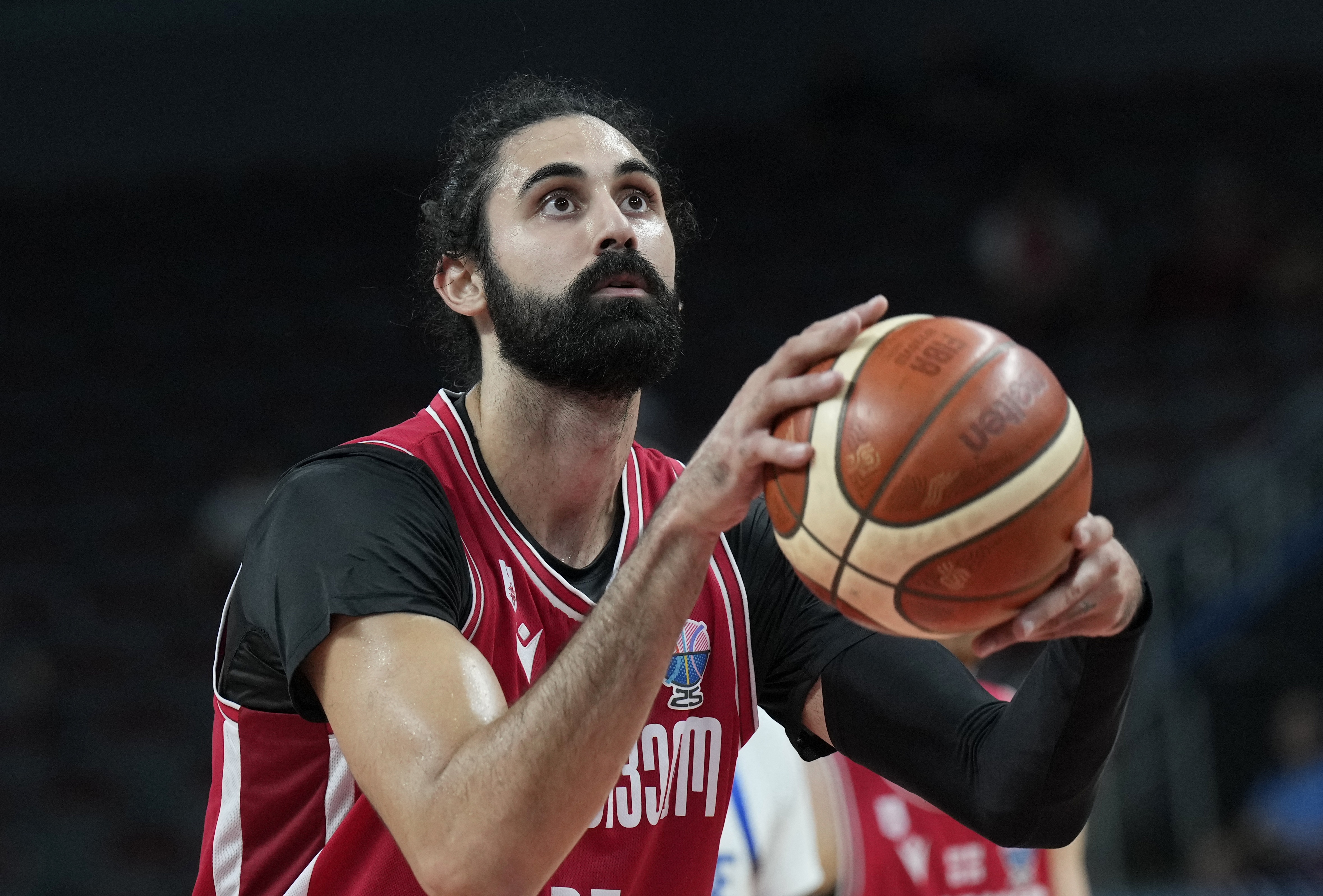 比塔澤：歐錦賽前8對(duì)格魯吉亞是了不起成就 當(dāng)然和小瓦他們沒得比