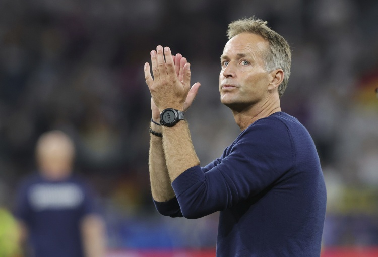 尤爾曼德：我看到的是充滿潛力的團(tuán)隊(duì)，若能完全發(fā)揮未來不可限量