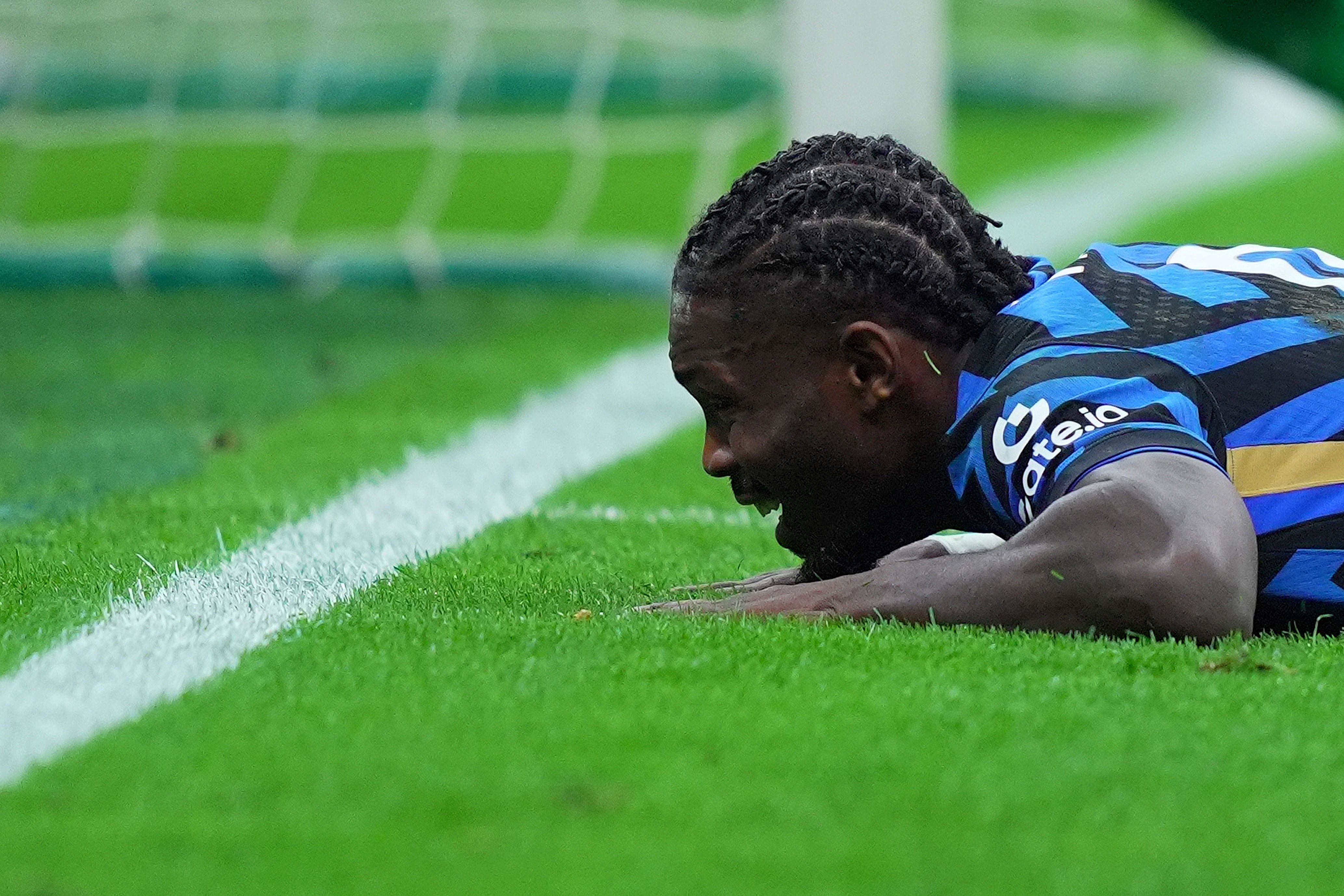 記者：小圖拉姆無緣出戰(zhàn)周末聯(lián)賽，國米希望他國際比賽日之后復(fù)出