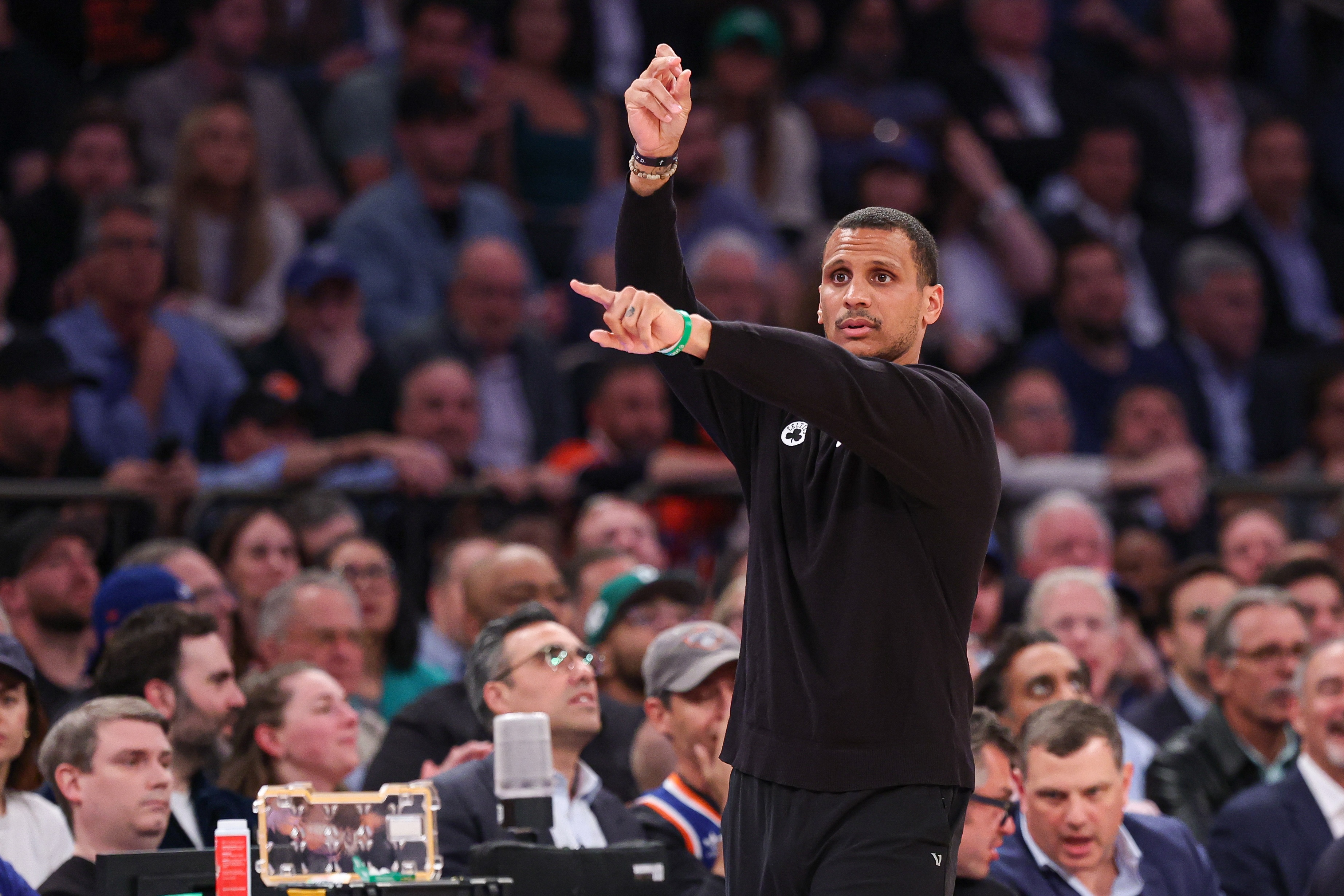 馬祖拉：教練球員要建立聯(lián)結(jié)對(duì)贏球有共同認(rèn)知 也要尊重球員個(gè)體