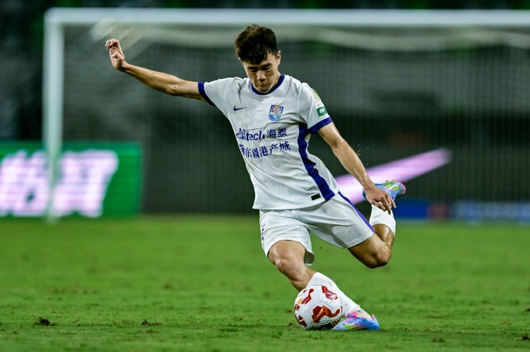 津媒：孫銘謙恐怕很難在亞預賽中登場 巴頓預計康復期恐將超過3周